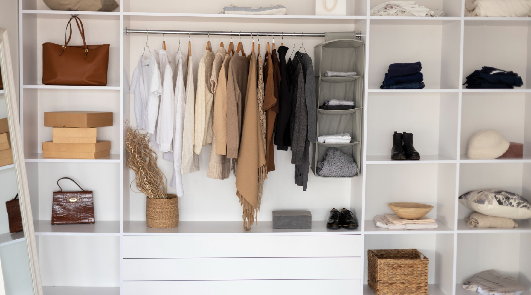 Closet design Karachi by Skill Studio 27 showcasing custom-built wardrobe with modern finish
